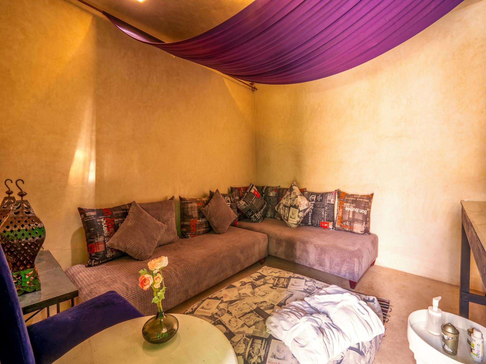 Riad Ines Home Marrakesh Bagian luar foto