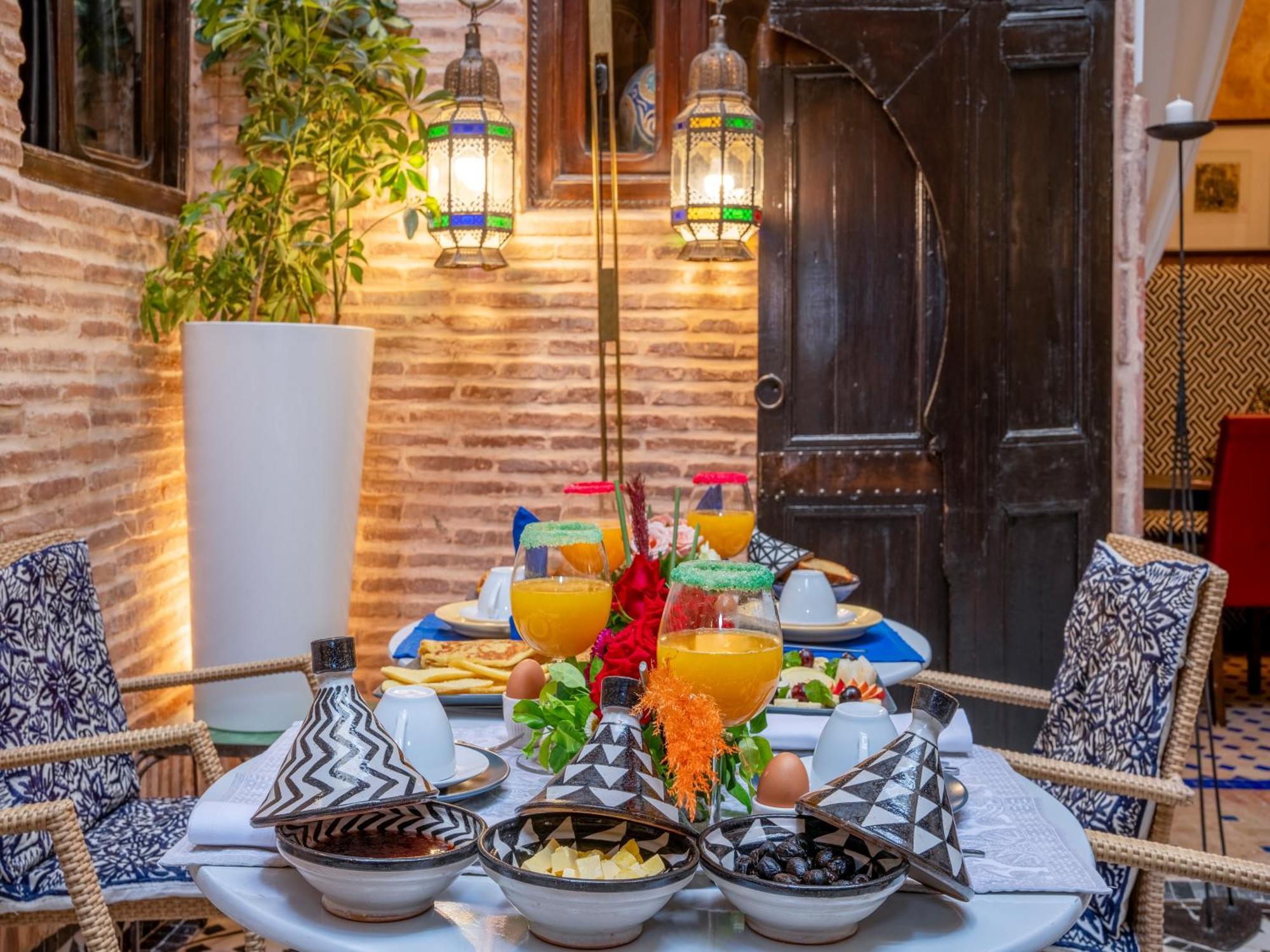 Riad Ines Home Marrakesh Bagian luar foto